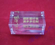 有機玻璃標(biāo)識牌定做
